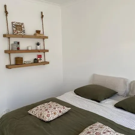 Casa Outeiro 3 *
